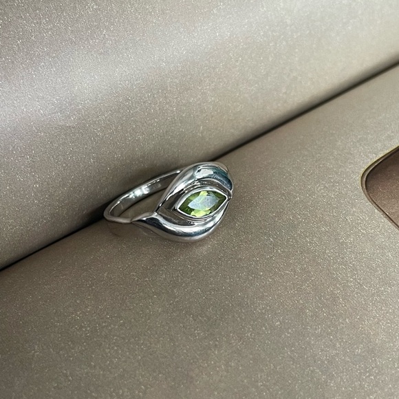 “VIBES” 925 Sterling Silver Peridot Ring!! US: 6,7,8,9,10💚☘ - Picture 10 of 11